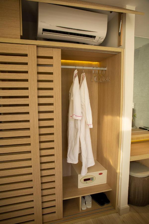 An Nhien Hotel Apartment - Oceanami Long Hai Phuochai Esterno foto